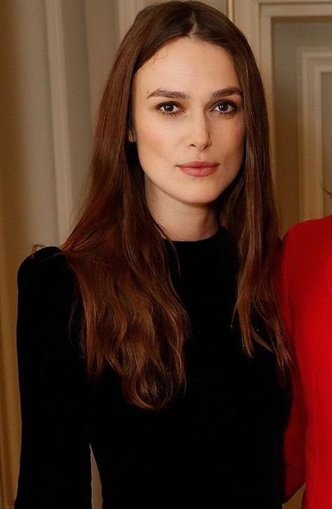 Kiera Knightly Color Analysis, Knightley Keira, Celebrity Expressions, Keira Knightley Hair, Kiera Knightly, Keira Knightly, Happy New Month, 29 November, Everyday Makeup Routine