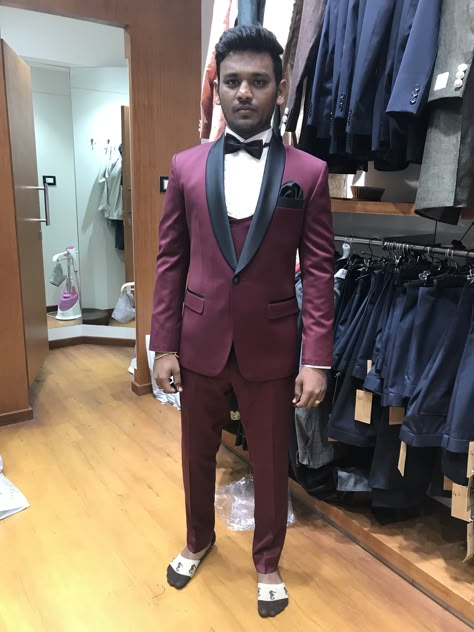 Wine Tuxedo For Men, Wine Tuxedo, Tuxedo For Men Wedding, Party Wear Blazers, Men Suits Wedding, Suit 3 Piece, Slim Fit Suit Men, Suits Prom, Suits Wedding