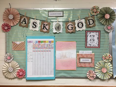 2017 LDS Young Women Theme Bulletin Board Ask of God Lds Yw Bulletin Board Ideas, Empowerment Bulletin Board, Creative Bulletin Boards, Kids Bulletin Boards, Girls Camp Crafts, Bulletin Board Design, Jewerly Organizer, Yw Activities, Church Bulletin Boards