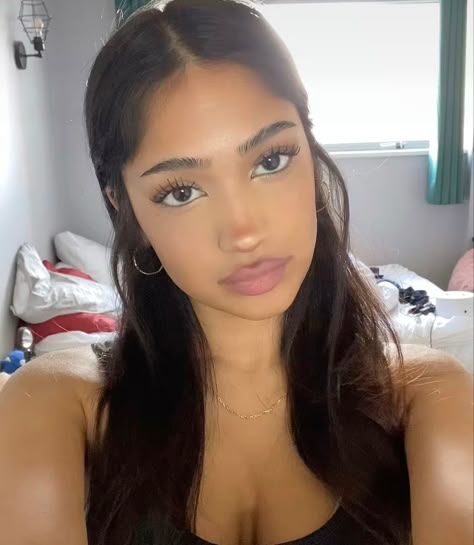 Brown Girl Makeup, Light Skin Makeup, Deer Makeup, Feminine Makeup, Brown Girls Makeup, Light Makeup Looks, Soft Makeup Looks, Pretty Makeup Looks, Brown Skin Makeup