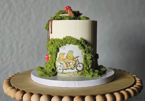 Frog and Toad 4 inch blueberry-lemon. 😍😍😍 100% edible. #frogandtoad #cakesofinstagram #cakesoffacebook #cake #mushroom #copperascove #kempner #fortcavazos #Killeen #Lampasas Frog And Toad Cake, Toad Cake, Cake Mushroom, Frog And Toad, Lemon Blueberry, Toad, 4 Inch, Stuffed Mushrooms, Lemon