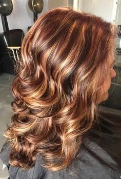 Red Highlights In Brown Hair, Hair Color Flamboyage, Honey Brown Hair Color, Brown Hair With Lowlights, Brown Hairstyles, Honey Hair Color, Red Blonde Hair, Hair Highlights And Lowlights, Honey Brown Hair