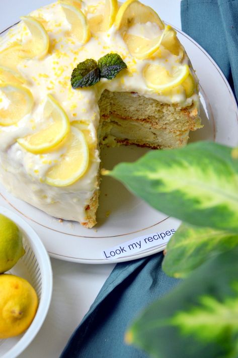 This is the Ina Garten Lemon Cake you make when you want to impress. 3 cake layers based on my signature Vanilla Cake recipe that readers around the world have fallen in love with, with a magic fluffy not-too-sweet lemon frosting. Ina Garten Lemon Cake, Lemon Cake Frosting, Lemon Frosting Recipes, Lemon Torte, Moist Pound Cake, No Bake Banana Pudding, 3 Cake, Lemon Pound Cake Recipe, Oreo Fudge