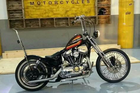 Custom Moped, Sportster Chopper, Custom Motorcycles Bobber, Sportster Bobber, Old School Chopper, Custom Sportster, Sportster 883, Harley Bobber, Bobber Bikes