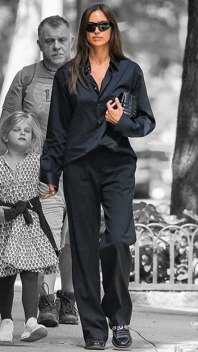 Mom Aesthetic Outfit, Irina Shayk Street Style, Irina Shayk Style, Irina Shayk Photos, City New York, Looks Street Style, Irina Shayk, Spring Street Style, Fashion Week Street Style