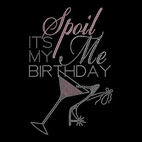 Queen Tiara, Happy Birthday To Me Quotes, Queens Tiaras, Fashion Birthday, Birthday Girl Quotes, Bestie Birthday, Happy Birthday Wallpaper, Birthday Wallpaper, Birthday Queen