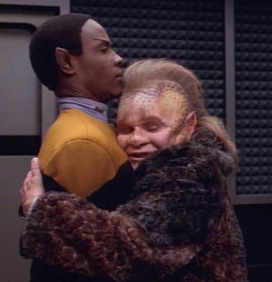 Tuvok & Neelix - Caretaker Hikaru Sulu, Captain Janeway, Star Trek Images, Star Trek Movies, Star Trek Voyager, Star Trek Universe, Love Stars, Sci Fi Fantasy, The Star