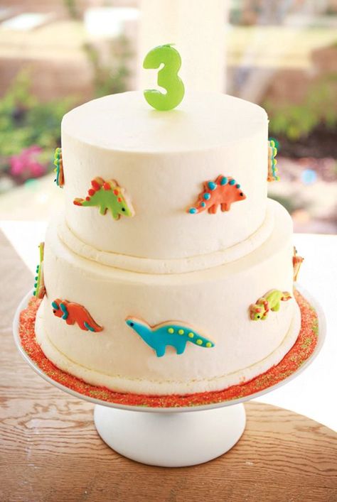 Dinasour Birthday, Dinosaur Decorations, Dino Cake, Dinosaur Birthday Cakes, Dinosaur Themed Birthday Party, Dino Birthday Party, Party Hostess, Dinosaur Theme Party, Dinosaur Cake