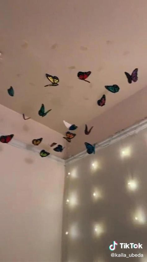 How To Make Floating Butterflies, How To Make Fake Leaves, Craft For Room Decorations, Aesthetic Diy Room Decor Ideas With Paper, How To Make Hanging Butterflies, Butterfly Hanging From Ceiling Diy, Cute Room Diy Decor, Simple Craft Ideas For Room Decor, Handmade Room Decor Ideas Wall Art