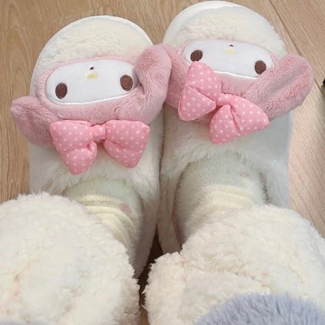 Sanrio Clothes, Charmmy Kitty, Soft Pink Theme, Kawaii Shoes, Cute Slippers, Digital Closet, Dream Gift, Hello Kitty My Melody, Dress Up Dolls