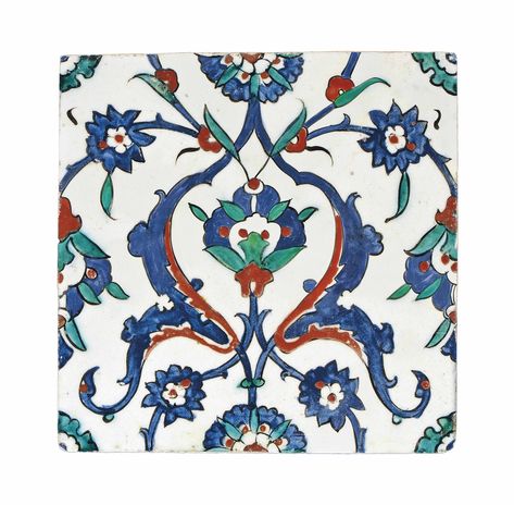 Islamic Pottery, Iznik Pottery, Islamic Tiles, Topkapi Palace, Museum Studies, Iznik Tile, Turkish Tile, Turkish Tiles, Antique Ottoman