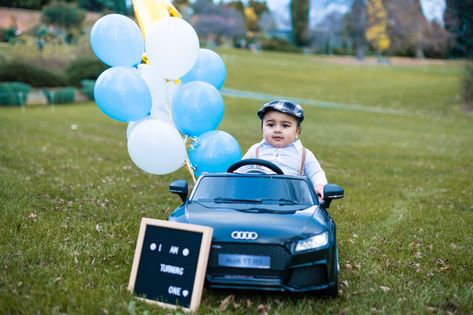 2nd Birthday Outdoor Photo Shoot, Prebirthday Photoshoot Ideas, Photoshoot 2nd Birthday, Crochet Exhibition, Boy 1st Birthday Photoshoot, Kids Birthday Pictures, First Birthday Outdoor, Boy Birthday Pictures