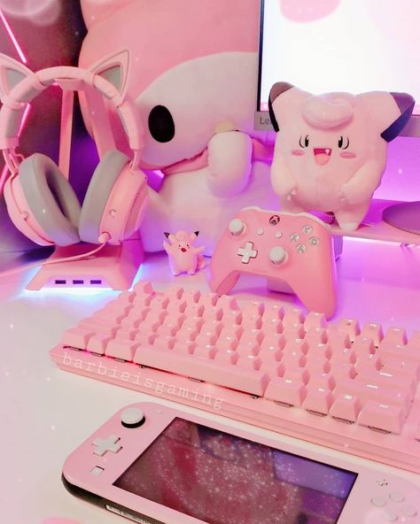 Gaming Setup Ps4, Cute Gaming Setup, Gaming Setup Bedroom, Cute Gaming, Bilik Permainan, Kawaii Bedroom, Setup Gaming, Desk Diy, Pink Games