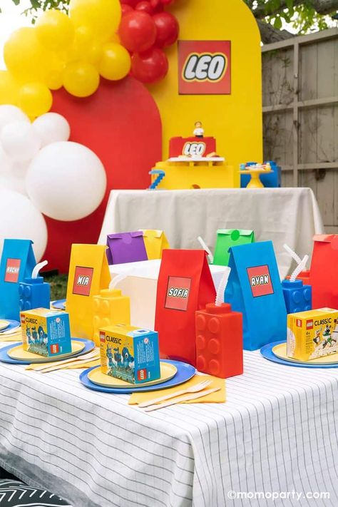 26 LEGO Birthday Party Ideas for Kids - Lady Celebrations Boy Birthday Party Themes Lego, Lego Theme Party Decoration, 4 Party Theme, Lego Decorations Birthday, 5th Birthday Ideas For Boys Themes, Lego Birthday Party Decorations, Lego Colors, Ninjago Party Favors, 5th Birthday Ideas For Boys