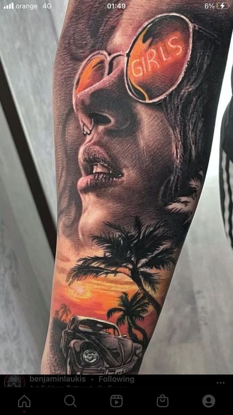 Half Face Tattoo Ideas For Women, 2 Faces Tattoo, Arlo Tattoo, Marvel Tattoo Ideas, Tato Realis, Reflection Tattoo, Girl Face Tattoo, Realistic Tattoo Sleeve, Chicano Style Tattoo