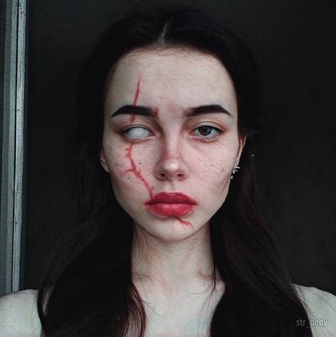 Scar Makeup, Eye Scar, Halloween Makeup Inspiration, Face Characters, Sfx Makeup, Costume Makeup, Creative Makeup, Photo Reference, Aesthetic Makeup