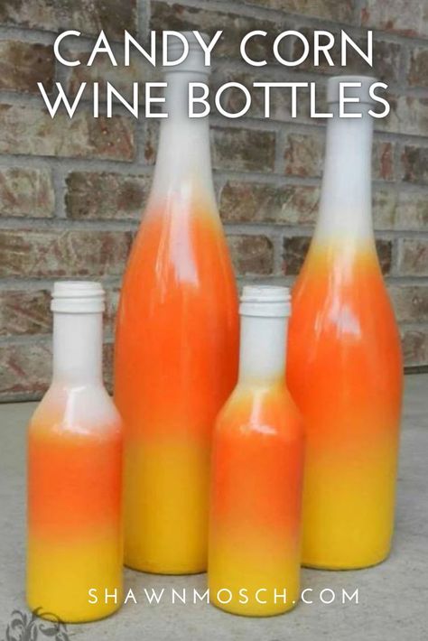 Wine Bottle Craft, Wine Bottle Project, Wine Bottle Crafts Christmas, Spray Paint Projects, Old Wine Bottles, Halloween Idea, Empty Wine Bottles, Bottle Craft, Glass Bottles Art