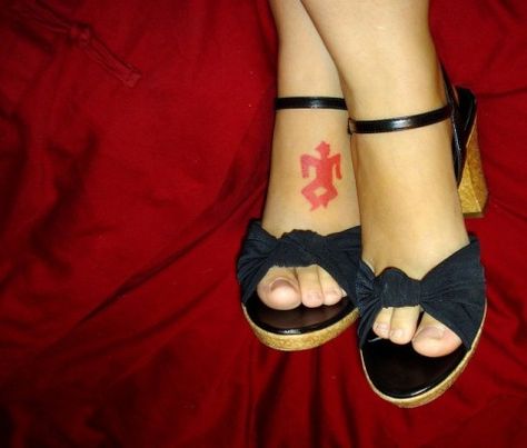 An interesting Catch-22 tattoo 22 Tattoo Ideas, Tattoos From Books, Literary Tattoo, 22 Tattoo, Poetry Music, Catch 22, Books Poetry, Save The Last Dance, Literary Tattoos