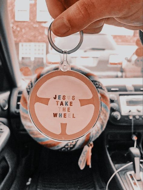 Jesus Take The Wheel, Christian Accessories, Car Things, Girly Car Accessories, Vw Vintage, Car Key Chain, Girly Car, Car Essentials, Christian Stuff