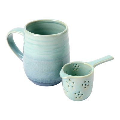 Pottery Shapes, Creative Ceramics, Porcelain Lamp, Reactive Glaze, Color Aqua, Pottery Crafts, Pottery Classes, Ceramics Projects, Porcelain Art