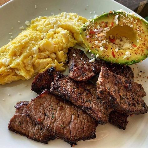 Eggs And Avocado, Steak Eggs, Keto Beef, Lazy Keto, Recipe Indian, Cotija Cheese, Vegetarian Keto, Recipes Indian, Healthy Lifestyle Food