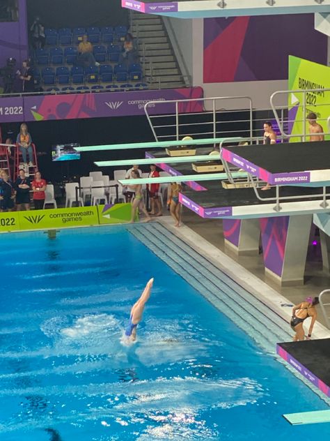 gold medal glory aesthetic athletes swimming diving Diving Aesthetic Sport, Diving Olympic, Glory Aesthetic, Diving Aesthetic, Olympic Diving, Aesthetic Sport, Swimming Medals, Swimming Pictures, Sports Medals