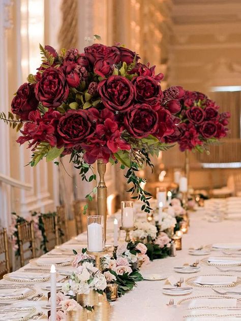 Center Piece For Wedding Reception, Burgundy Flower Centerpieces, Wedding Table Decorations Burgundy, Roses Wedding Centerpieces, Red Wedding Theme Romantic, Flower Table Centerpieces, Fake Flower Bouquet, Cemetery Decorations, Tafel Decor