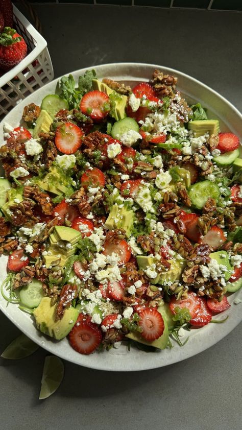 Strawberry Avocado Quinoa Salad (Vegan) - Crowded Kitchen Pumpkin Seed Brittle, Strawberry Quinoa, Pecan Brittle, Strawberry Avocado, Avocado Quinoa, Seasonal Salad, Fresh Salad Recipes, Lime Vinaigrette, Best Salad Recipes