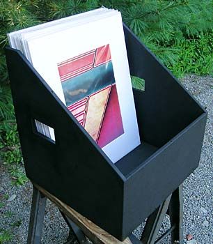 16x20 Display Bin. good website resource for all art shows/convention table planning Art Show Print Display, Art Print Display Stand, Art Display Booth Ideas, Book Display For Craft Show, Watercolor Display Ideas, Art Print Display Ideas, Photobook Display, Print Display Craft Show, Painting Display Ideas