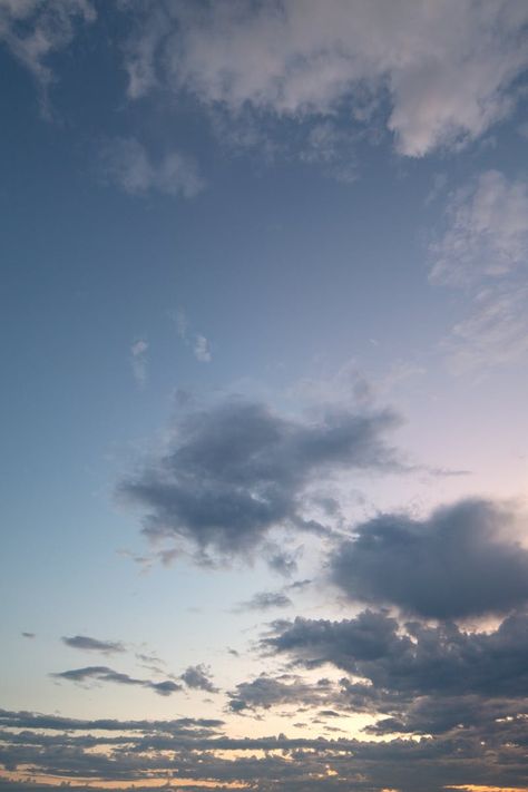 Cool Blue Wallpaper, Dawn Landscape, Cloud Photography, Blue Sky Photography, Light Blue Sky, Nimbus Cloud, Cloud Illustration, Free Nature, Clouds Photography