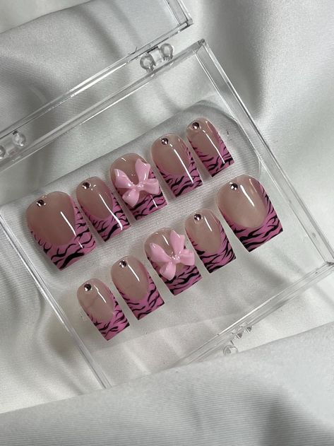 Animal Print Press Ons, Animal Print Nails, Colorful Press Ons Mini Square Nails, Animal Print Short Nails, Short Extra Nails, Handmade Press On Nails, Nails Press On, Simple Press On Nails, Press On Nails With Charms, Etsy Nails, Nails With Charms