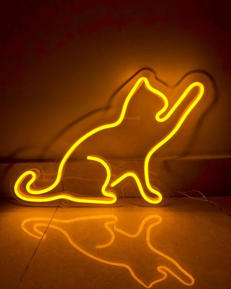 ☀Welcome to my store! ♥ The perfect gift! A very smooth glow will create an incredible atmosphere in your room ♥ This flexible neon is 100% safe for children. ☀ About product: - Non fragile LED technology - Dimension: 32 cm * 26cm (12.5 inch x 10,2 inch) - Up to 50000 hours lifetime - Indoor use only - Free shipping worldwide! ☀ Package: - Neon sign - 12V adapter - Plug converter (your country) - For mount wall stickers ☀ Processsing - Manufacturing 3-5 working days - Free shipping 10-24 days - Cat Neon Sign, Pet Store Ideas, Neon Light Art, Logo Neon, Pet Design, Neon Words, Salon Signs, Neon Decor, Home Cat