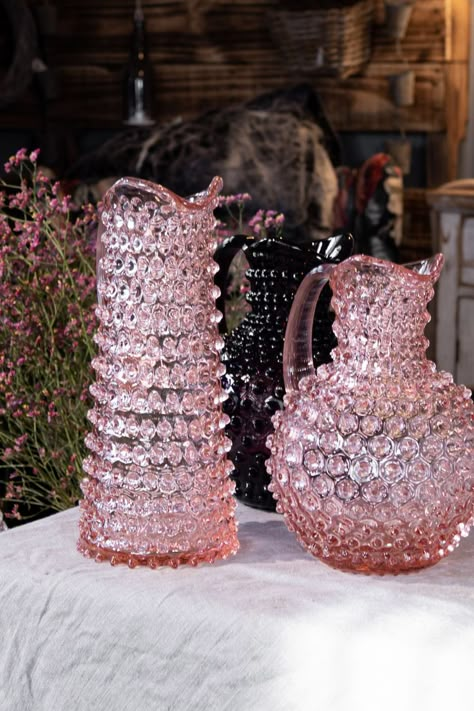 Pink and violet bobble jugs on a white table. Cute Kitchen Supplies, Outdoor Gathering, Future Apartment Decor, Glass Jug, Crystal Glassware, Apartment Decor Inspiration, Cute Kitchen, Dream House Interior, Glass Pieces