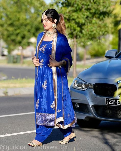 Royal Blue Punjabi Suit Party Wear, Royal Blue Salwar Suit, Royal Blue Punjabi Suit, Blue Punjabi Suit, Gurkirat Randhawa, Frock Suit Design, Sleeves Design For Kurtis, Luxurious Outfits, Amrapali Jewellery