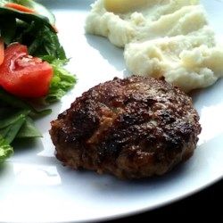 Chopped Steak Chopped Steak Recipes, Recipes With Ingredients, Chopped Steak, 5 Ingredient Dinners, Garlic Mashed Potatoes, Garlic Mashed, Steak Recipe, Salad Side Dishes, Food Help