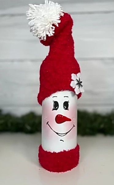 Snowman Wine Bottle Crafts, Santa Wine Bottle Crafts, Snowman Wine Bottle Diy, Wine Bottle Snowman Crafts Diy, Wine Bottle Santa, Wine Bottle Snowman, Christmas Bottle Art, Snowman Bottle, Bottle Snowman