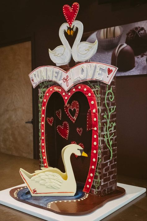 Tunnel Of Love, Vegas Baby, Easter Chicks, Vegas Wedding, Wedding Mood, Future Wedding, Vermont, Wedding Designs, Circus