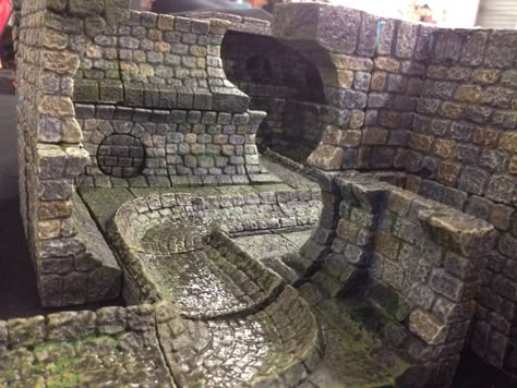 Warhammer Board, Dungeons And Dragons Diy, Rpg Table, Dwarven Forge, Miniature Terrain, Hirst Arts, Building Crafts, Dungeon Tiles, Warhammer Terrain