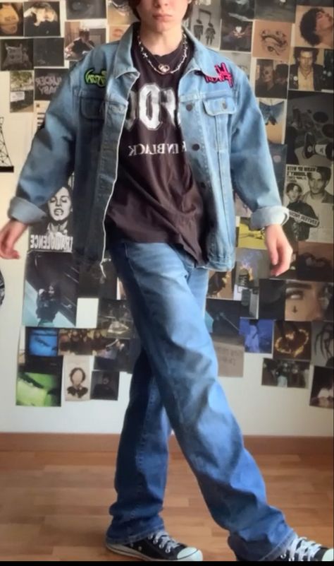 Grunge Denim Jacket Outfit, 80s Aesthetic Fashion Men, 80s Denim Jacket Outfit, 80s Grunge Outfits Men, 80s Dad Outfit, 80s Boys Outfit, 80s Denim Outfit, 80s Aesthetic Outfits Men, 1989 Clothes