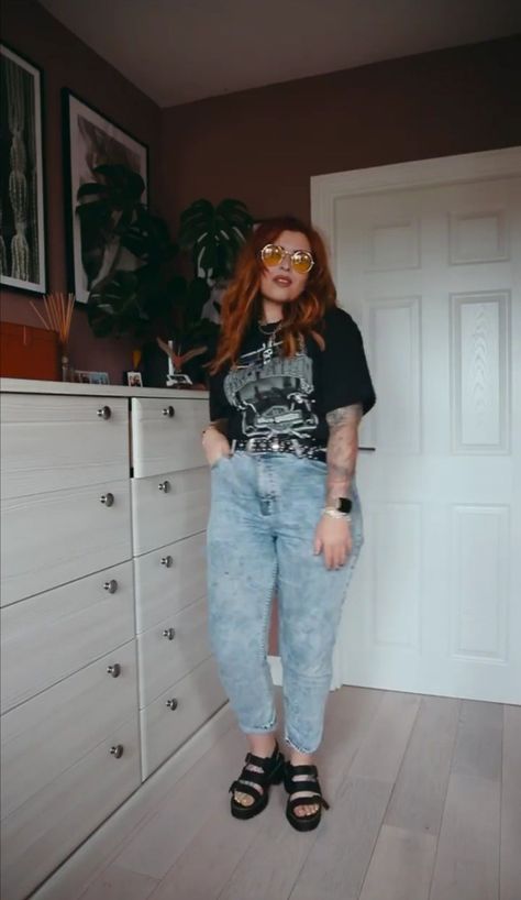 49ad23d1ec9fa4bd8d77d02681df5cfadesc54008935ri Band Shirt Outfits Plus Size, 80s Inspired Outfits Plus Size, Curvy Grunge Outfits 90s, 90s Grunge Style Plus Size, Midsize Outfits Fall Grunge, Grunge Concert Outfit Plus Size, Midsize Rock Concert Outfit, Midsize Fashion Inspo Outfits, Plus Size Fall Grunge