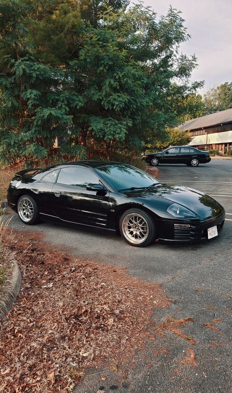 1995 Mitsubishi Eclipse, 3g Eclipse, 2007 Mitsubishi Eclipse, Mitsubishi Eclipse Gt, Car Poses, First Cars, Cool Car Accessories, Mitsubishi Eclipse, Big Car