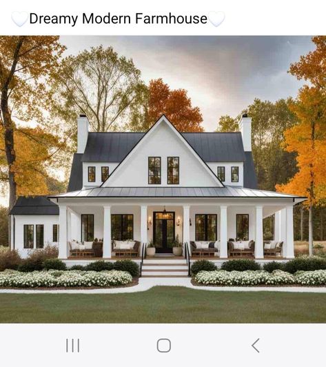 Winter House Exterior, Dream House Modern, Big Cottages, Design Decor Ideas, Southern Living House Plans, Dream Life House, American Houses, Cottage Style Homes, Modern Farmhouse Design