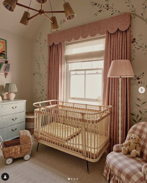 Nursery Room Design, Baby Room Inspiration, Nursery Room Inspiration, Nursery Baby Room, Big Girl Rooms, Baby Bedroom, Decoration Inspiration, Baby's Room