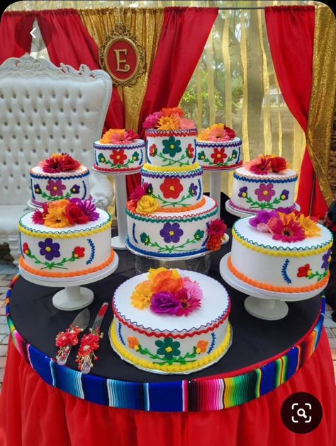 50th Birthday Cake Mexican Theme, Mexican Cowgirl Party Ideas, Quince Cakes Mexican Theme, Mexican Quince Cake, Mexican Theme Quinceanera Cake, Mexican Xv Decorations, Mexico Themed Quinceanera, Mexican Quince Decorations, Mexican Style Quinceanera Party Ideas