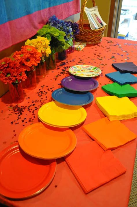 Rainbow Friends Party Ideas, Color Theme Party Ideas For Adults, Camping 2023, Rainbow Preschool, Rainbow Birthday Party Ideas, Showcase Ideas, Rainbow Themed Birthday Party, Pride Party, Coming Out Party