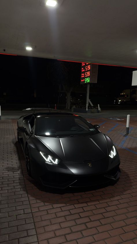 Black Super Cars, Blacked Out Lamborghini, Lamborghini Night, Luxury Dark Aesthetic, Hot Wheels Diy, Lamborghini Black, Blacked Out Cars, Black Lamborghini, Matte Black Cars