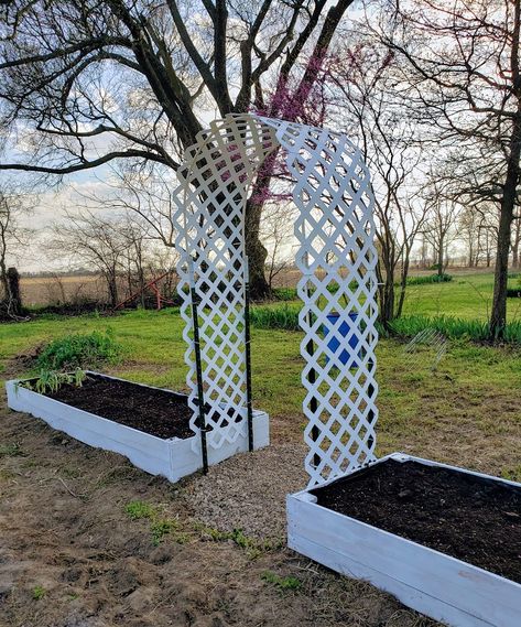 Diy Garden Arch Cheap, Diy Garden Arch, Diy Arbour, Garden Archway, Garden Arch Trellis, Arch Trellis, Diy Planter Box, Diy Trellis, Farmhouse Landscaping