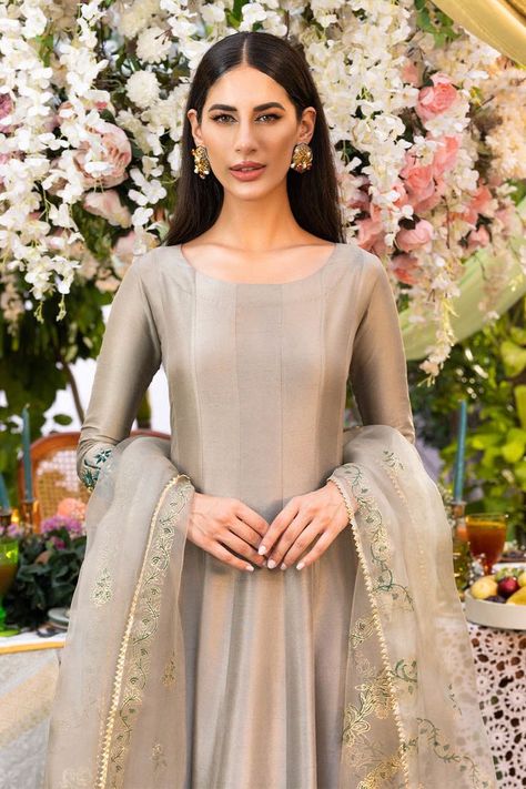 Ansab Jahangir, Plain Kurti, Hand Touching, Online Clothes Shopping, Salwar Designs, Pakistan Fashion, Pebble Grey, Beautiful Dress Designs, Clothes Shopping