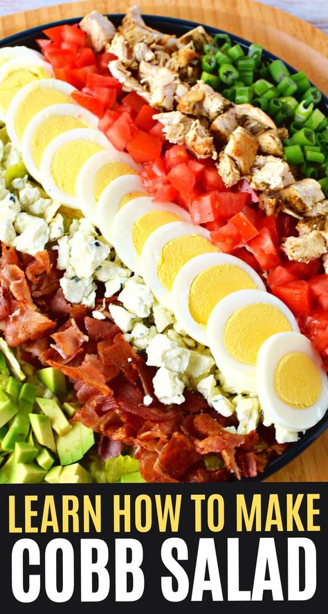 Classic Cobb Salad Recipe, Salad Cobb, Classic Cobb Salad, The Best Salad, Cobb Salad Recipe, Keto Salads, Best Salad, Chef Salad, Favorite Salad