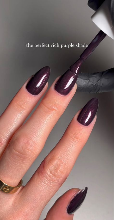 Solid Dark Nail Colors, Nails Light Purple, New Years Nail, Dark Color Nails, Trendy Almond Nails, Purple Chrome Nails, Dark Purple Nails, Plum Nails, New Years Nail Designs